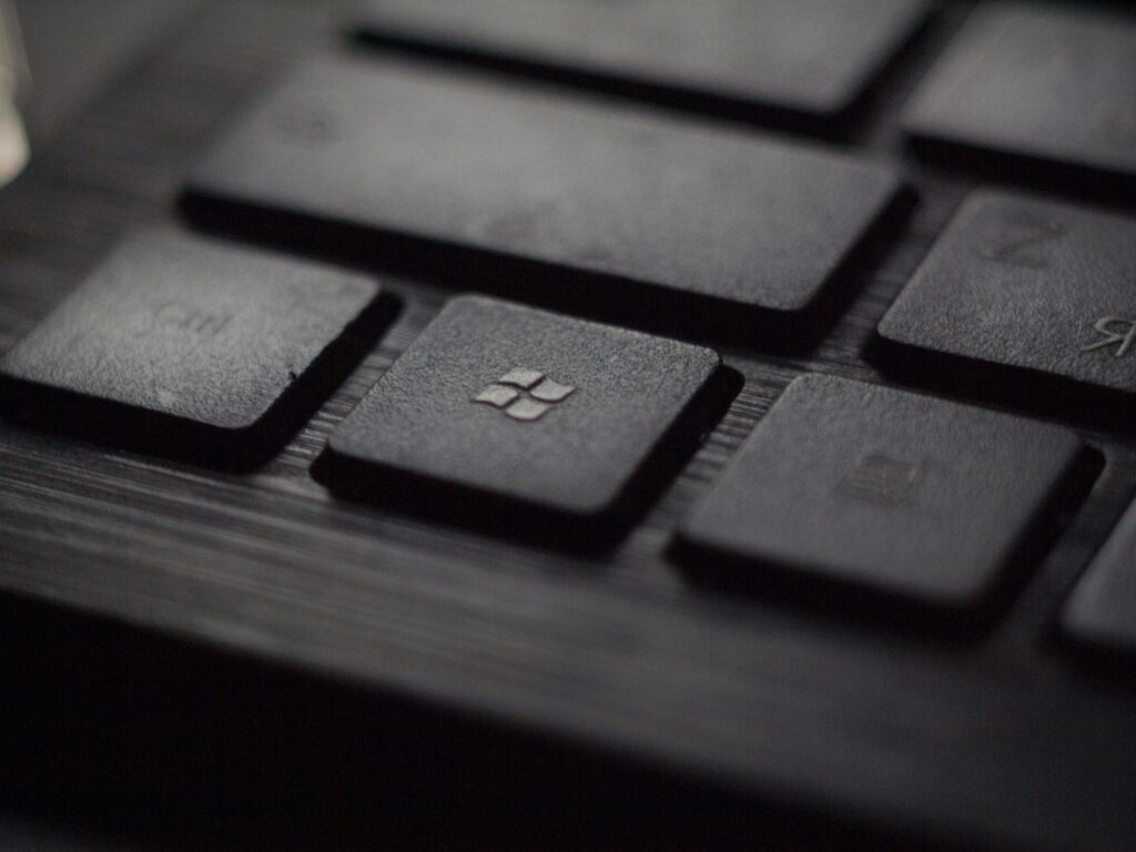 windows logo key